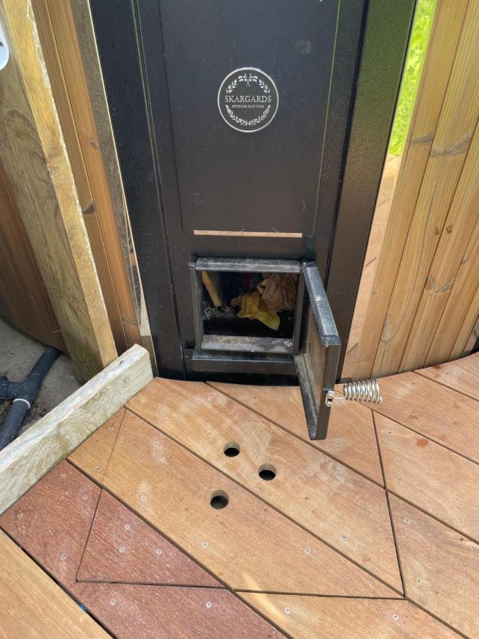Le Monrepos Avec Jacuzzi Nordique Lägenhet Bielle Exteriör bild
